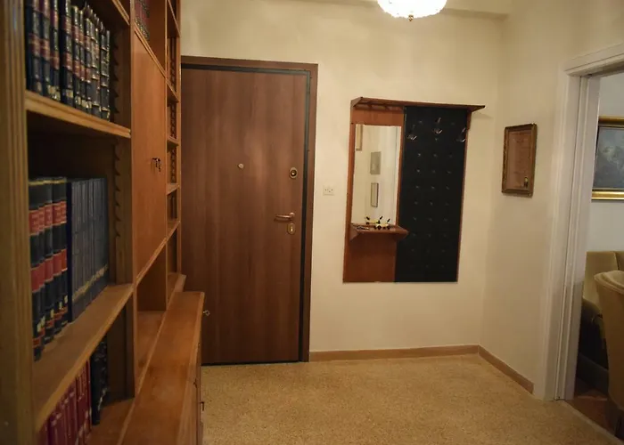 George Apartment