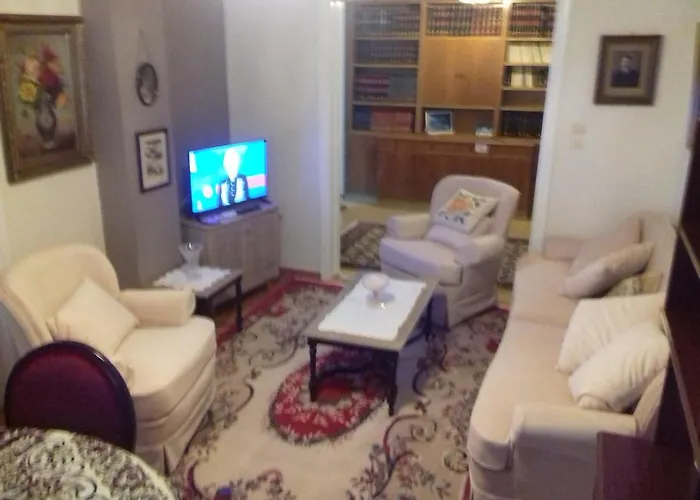 George Apartment
